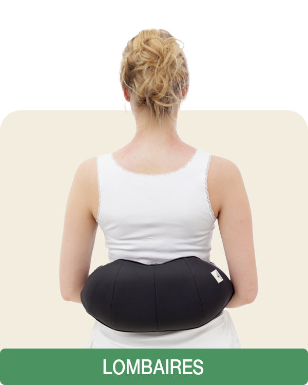 Se masser la zone lombaire avec l'appareil de massage Basic jade