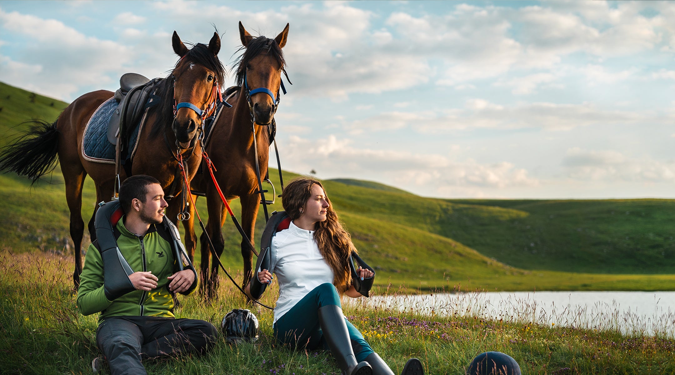 Décontracter les muscles après une activité sportive  avec le masseur cervical rechargeable