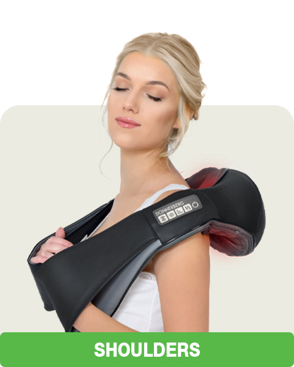 woman using donnerberg shoulder massage on her upper back